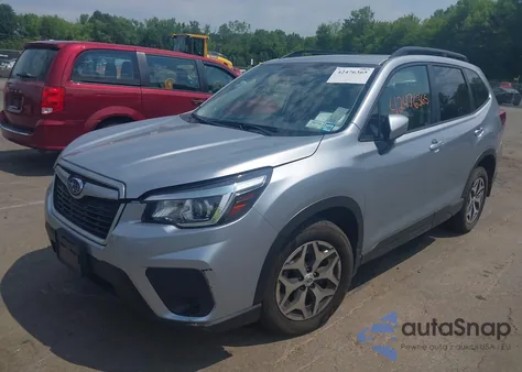 2019 Subaru Forester Premium z USA, uszkodzony, nr VIN JF2SKAGCXKH485309